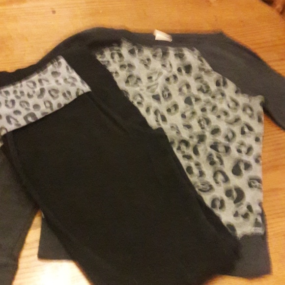 -TRADED-Sweat Suit - Picture 2 of 2